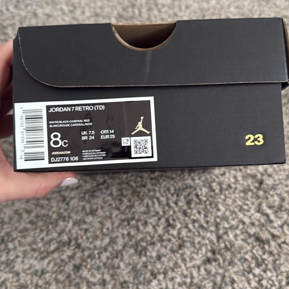 Nike JORDAN 7 RETRO toddler sneakers white, black, cardinal red - Picture 9 of 9